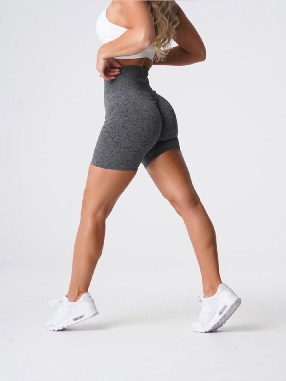NVGTN Black Speckled Scrunch Seamless Shorts - Picture 2 of 9